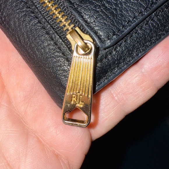 Lauren Ralph Lauren Vintage Black Leather With Gold Accents Women's Wallet - Picture 3 of 8